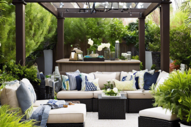 Creating An Inviting Outdoor Living Space on a Budget